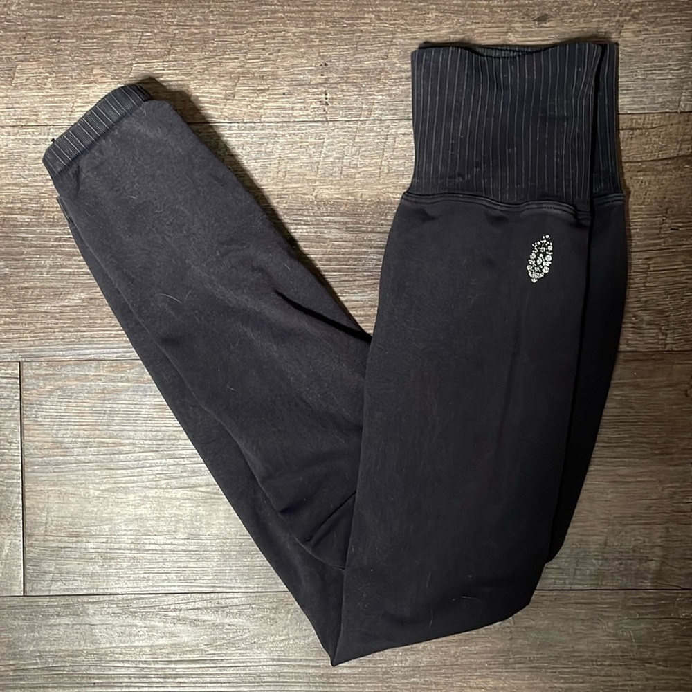 Free people movement cropped leggings